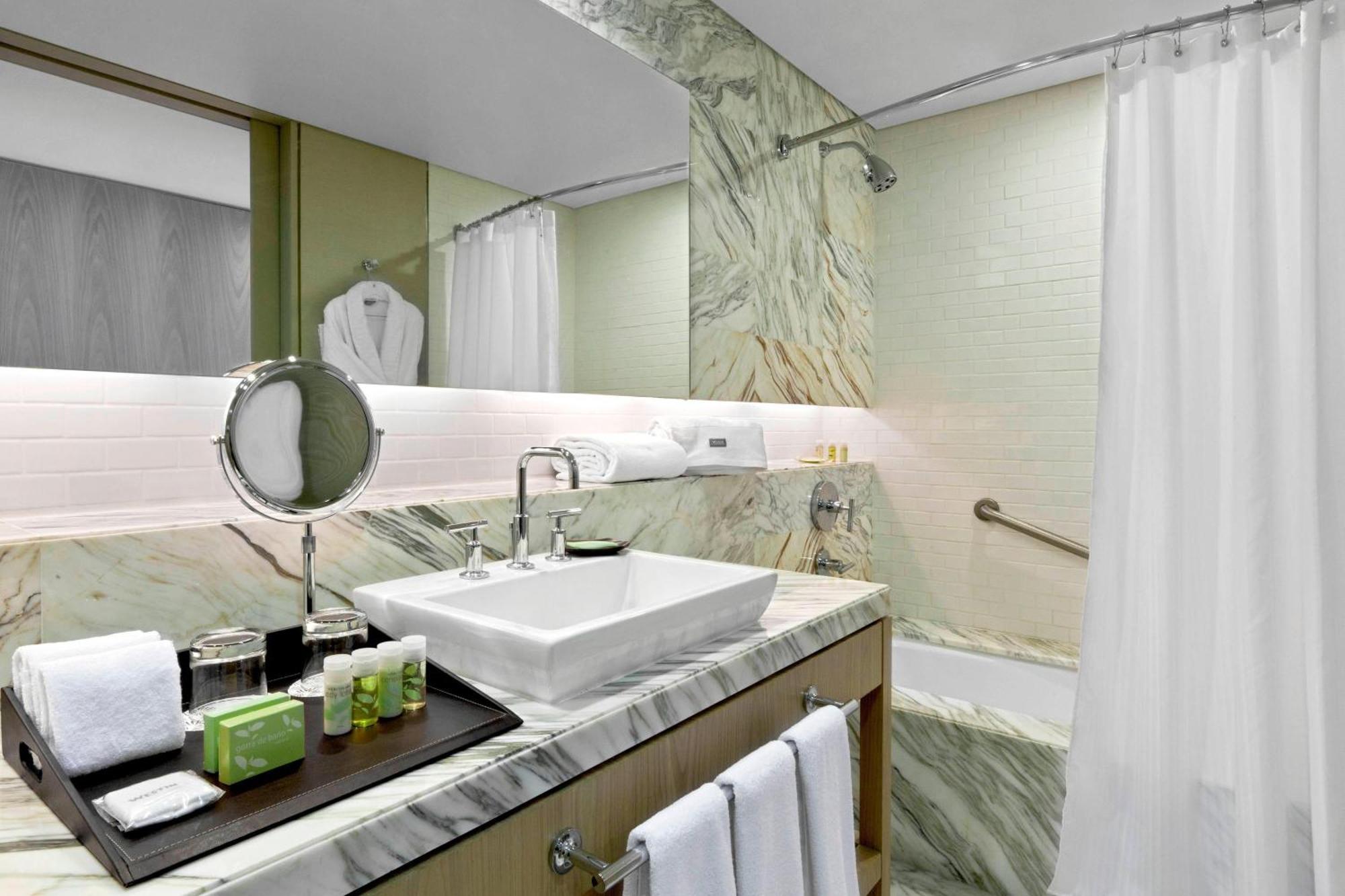 The Westin Guadalajara Ξενοδοχείο Εξωτερικό φωτογραφία